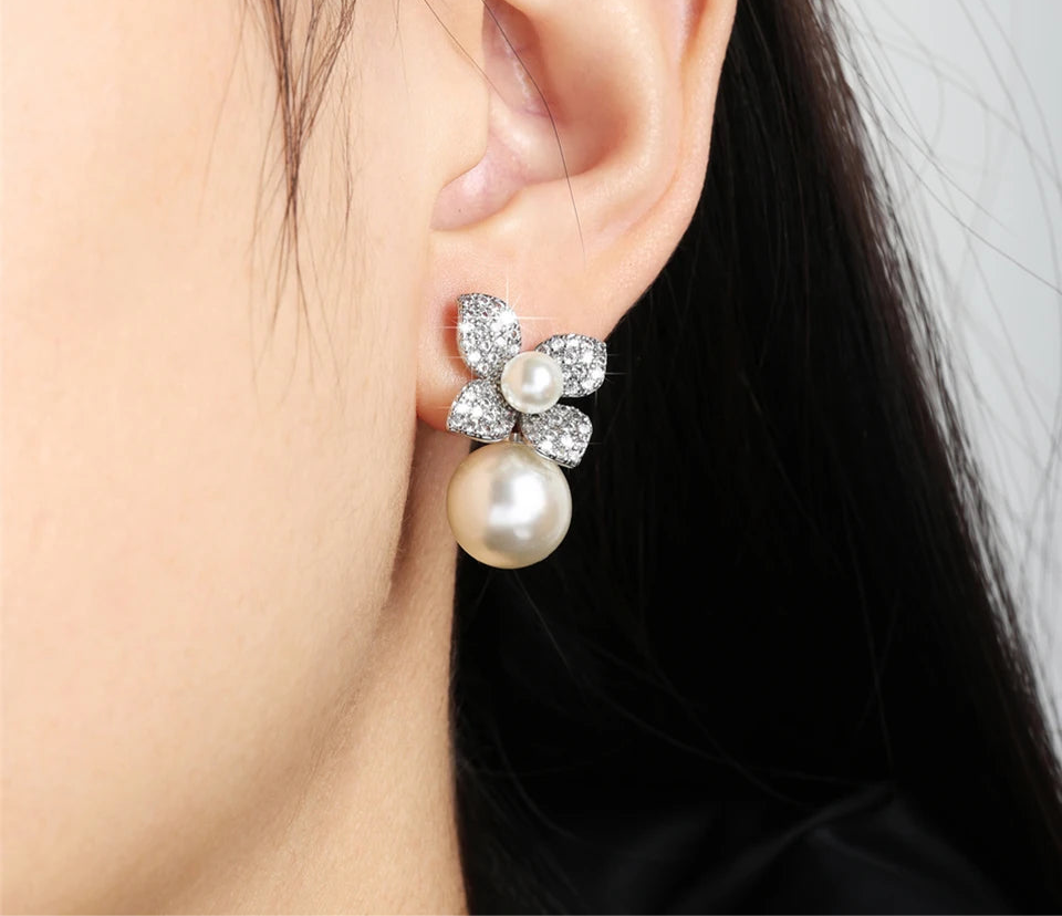 Pearl Flower Dangle Earrings