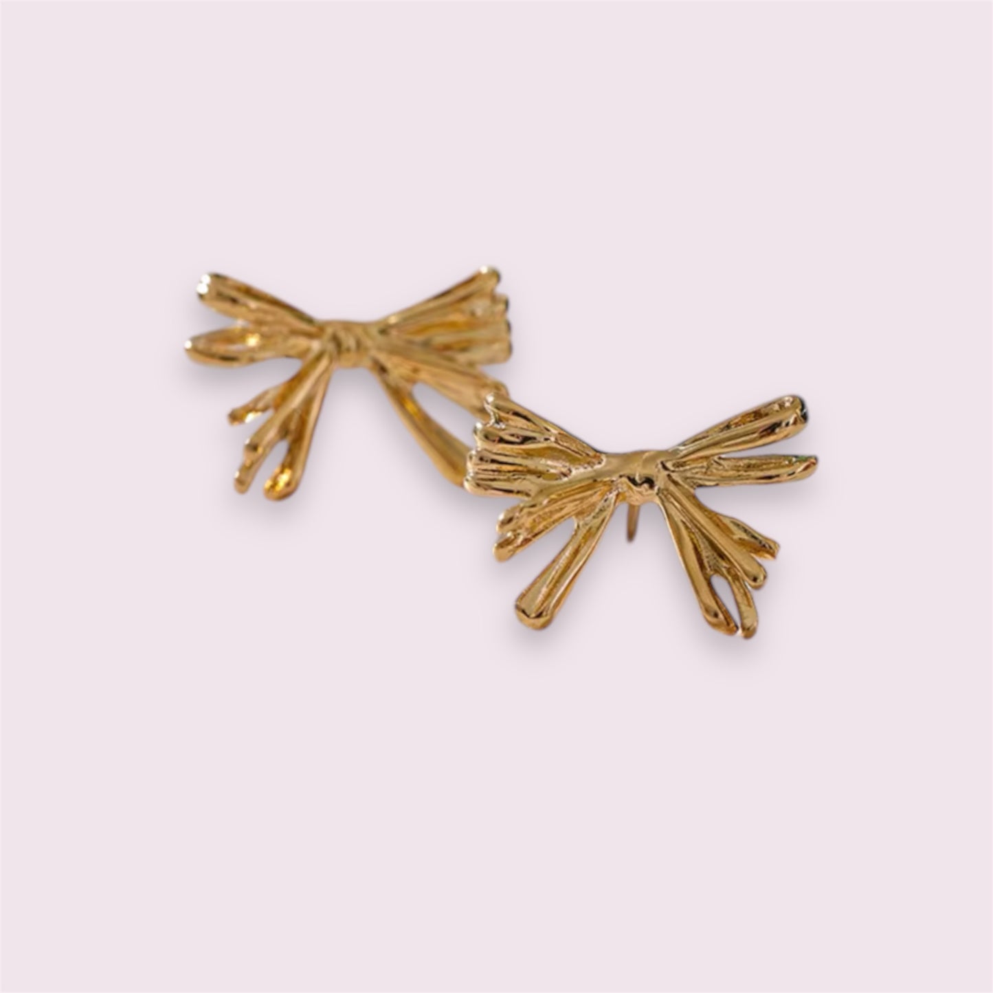 water proof bow stud earing