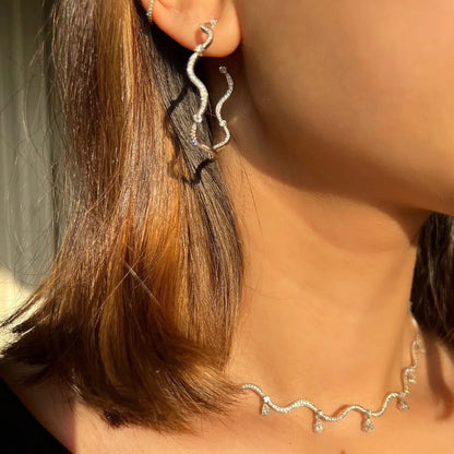 Shiny Wave Hoop Earrings