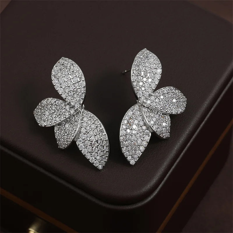 Luxury Shiny Micro-set Zircon Leaf Earrings