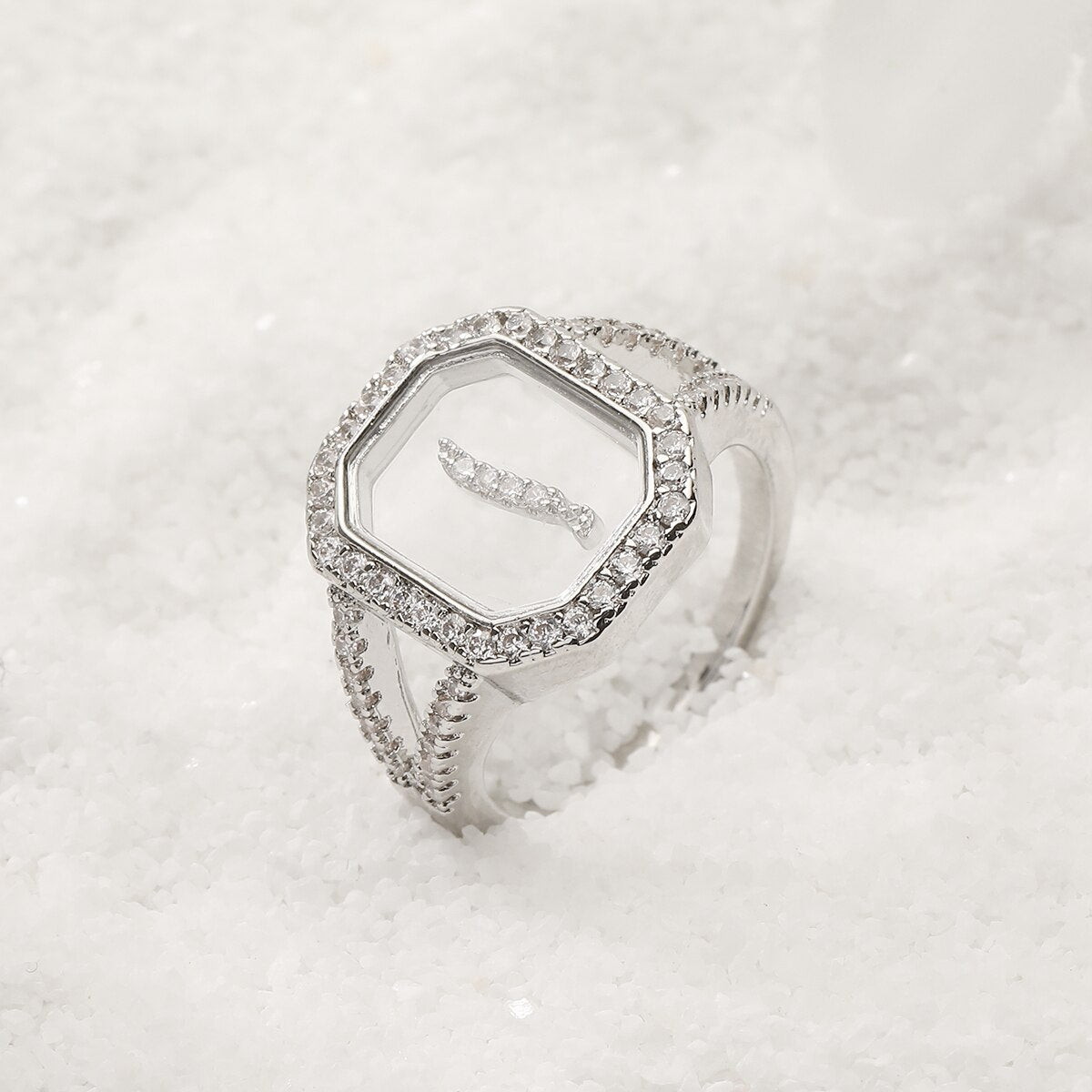 Letters ring :