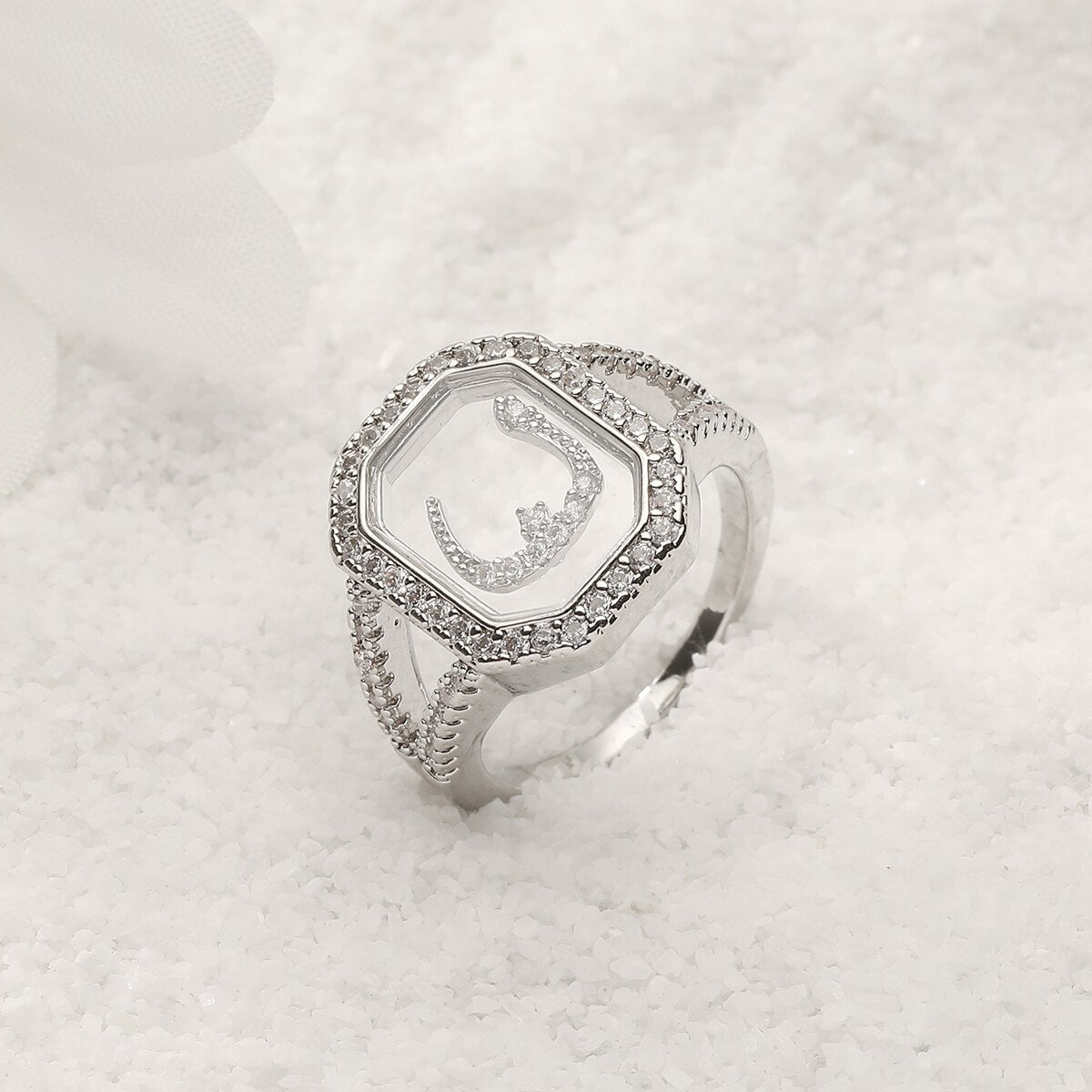 Letters ring :